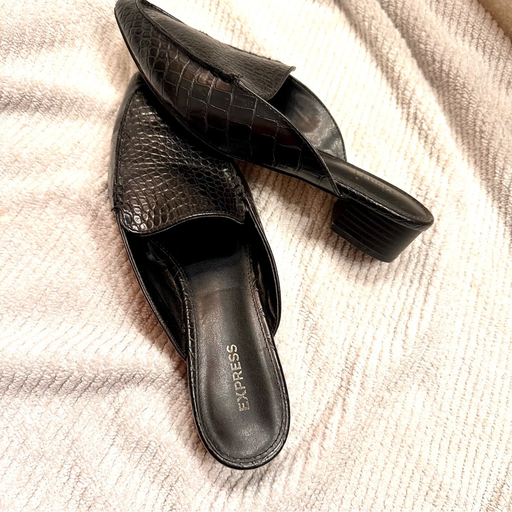 Express Black snakeskin mules - Picture 2 of 5